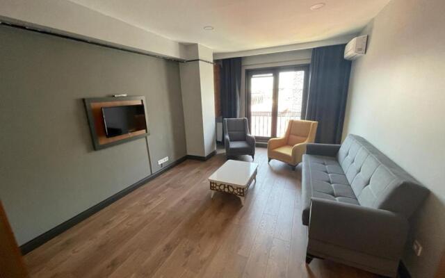 Almina Apartments&Suites