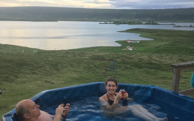 Vestmannsvatn Guesthouse
