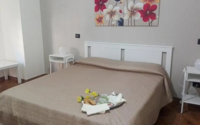 BB Alexander-Room and Breakfast