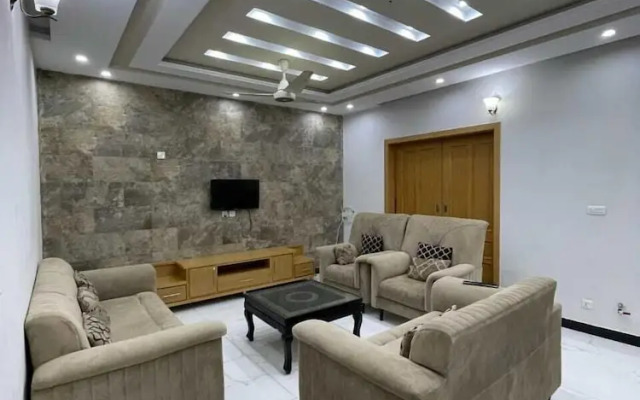 Pyramid Guest House