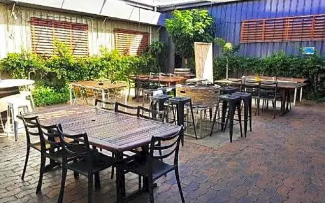 The Queensland Hotel