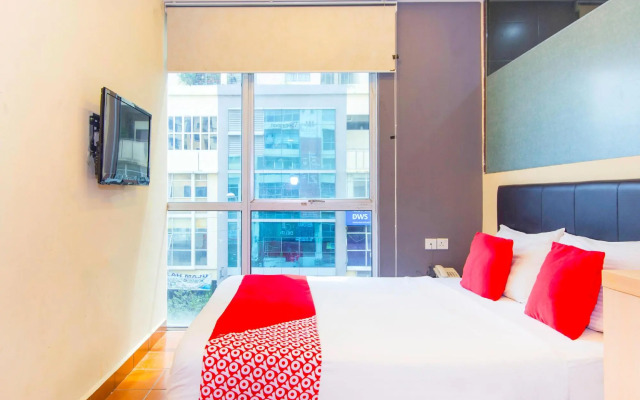 OYO 90429 Hotel Narasindo