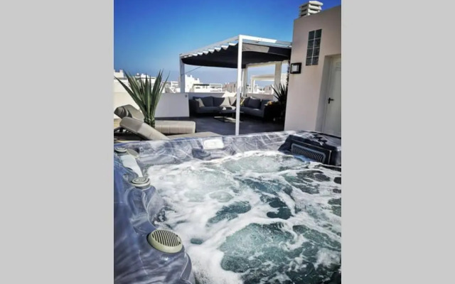 Black Sun. Modern penthouse in Torrevieja