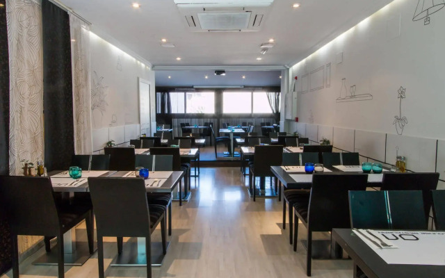 Hotel Suites Feria de Madrid