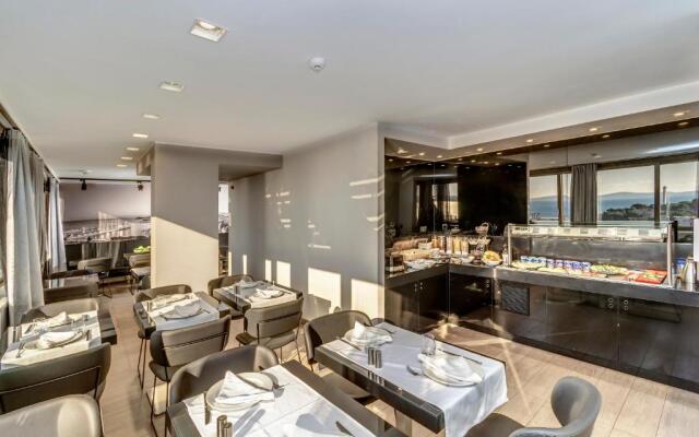 The View Luxury Rooms