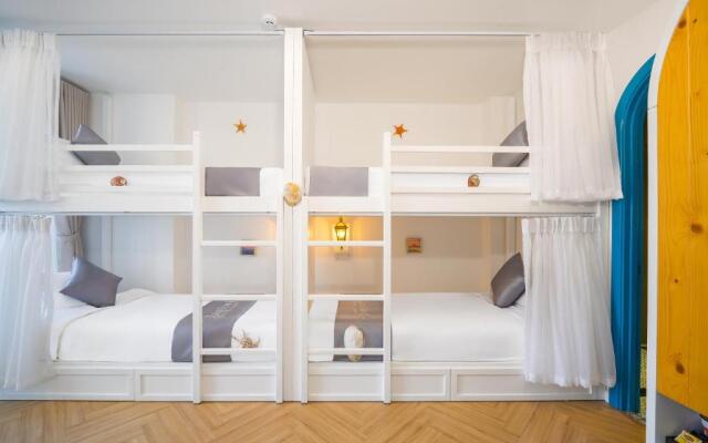 Santori Hotel and Spa