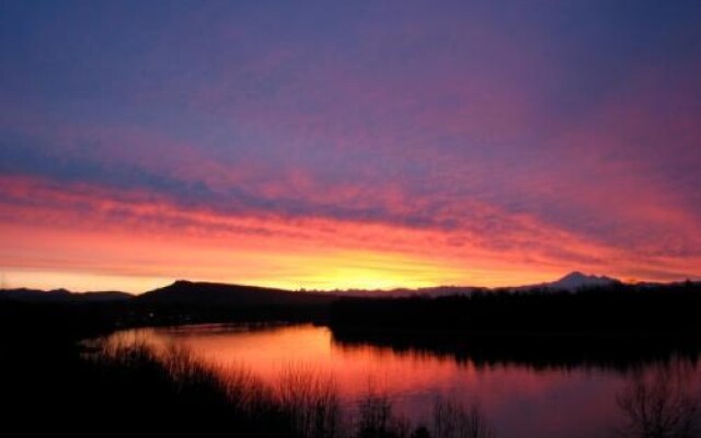 Fraser Riverview Holiday Apartment