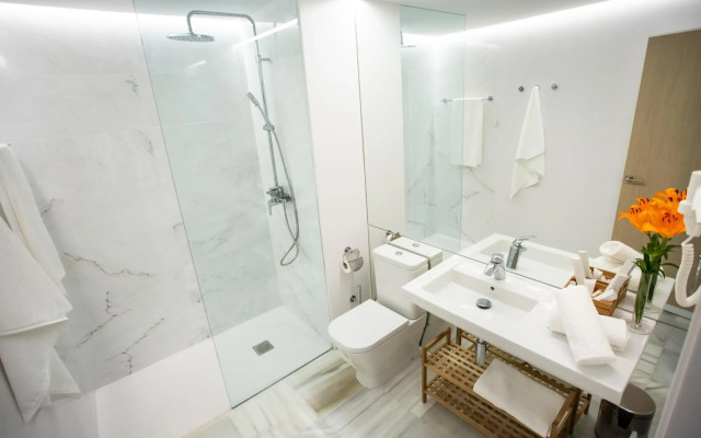 Plazuela del Carbón Suites