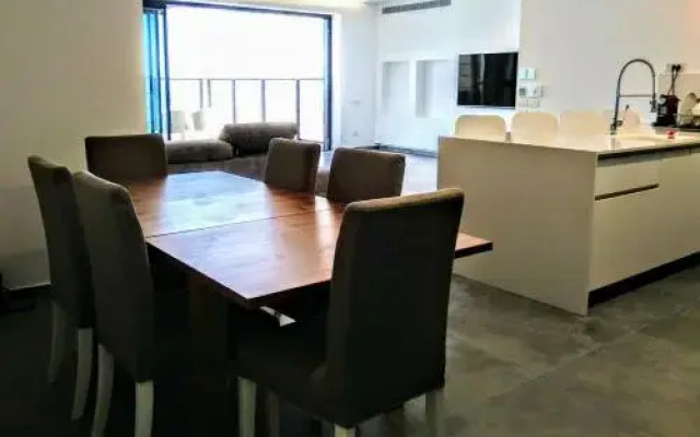 35th floor on the sea