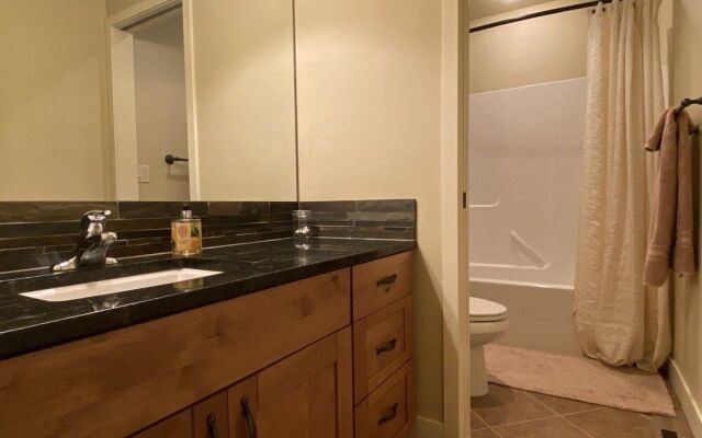 Cp20 The Perfect Glacier Getaway