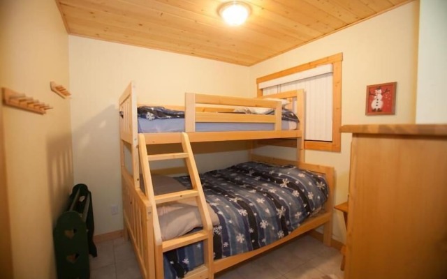 Outlaws Inn by Apex Accommodations