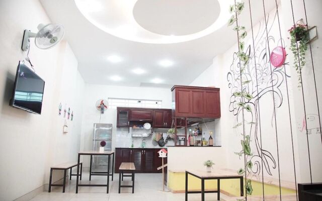Dreambox Oxeraak Tan Binh - Hostel