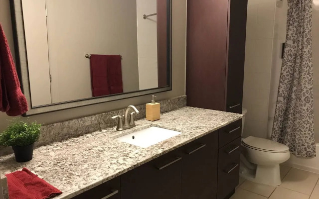 Pleasant  2Br Apartment | Great Value Downtown