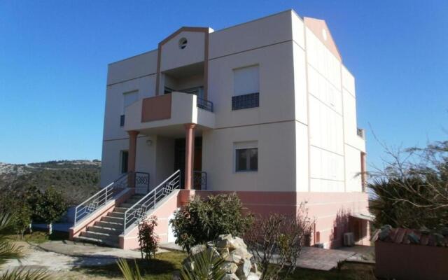 Villa Serenity House of an Elegant Immaculate Luxury Authentic Relaxing Space