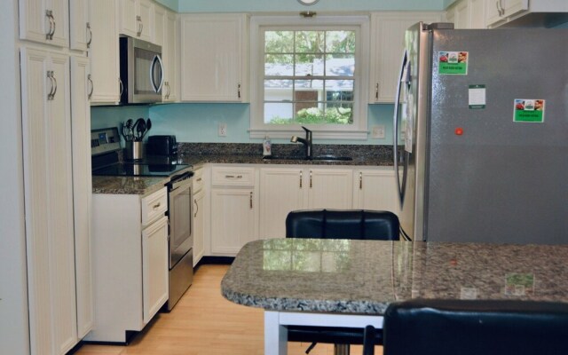 A Jekyll Interlude 3 Bedroom Home