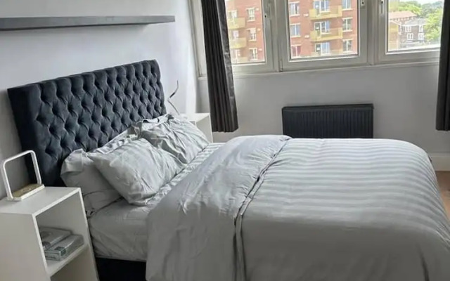 Captivating 1-bed Apartment in Stratford