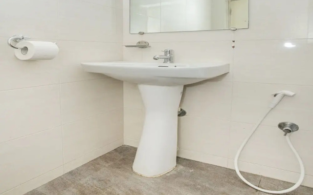 OYO 10822 Hotel Airport Comfort