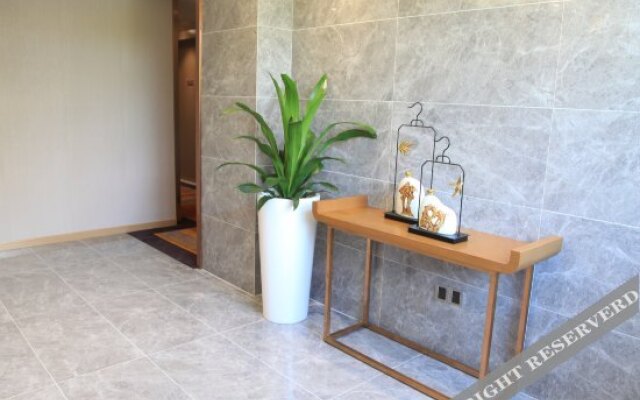Homeinn Plus Hotel (Shanghai Zhonghuan Jinshajiang Road Fengzhuang Subway Station)