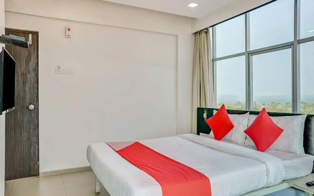 OYO 24792 Hotel Heramb
