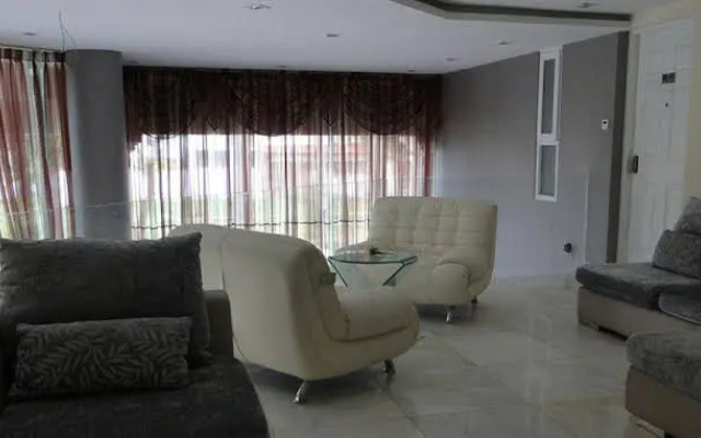 Palms Garden Hotel near SECC