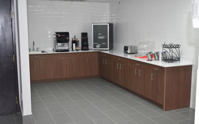 Microtel Inn & Suites by Wyndham Stockbridge/Atlanta I-75