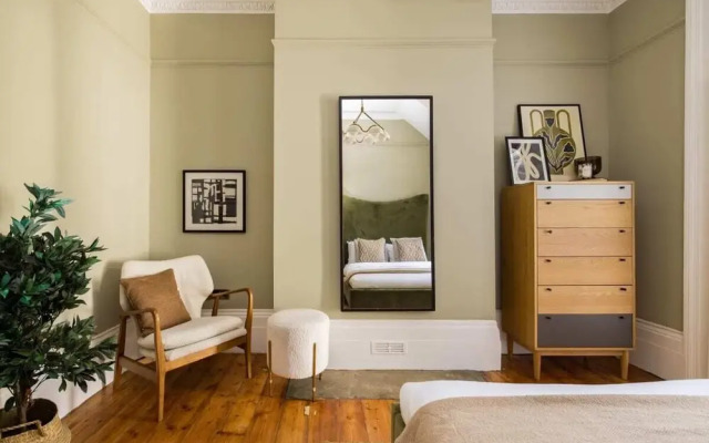 The Tyrwhitt Road Place - Lovely 2bdr Flat With Garden