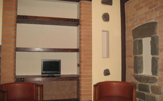 SnT Central Apartment