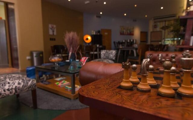 Shoshana Hotel Boutique