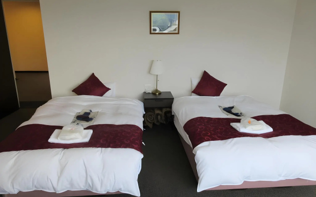 Fuji Mountain Resort Hotel – Guest Rooms – Fujikawaguchiko