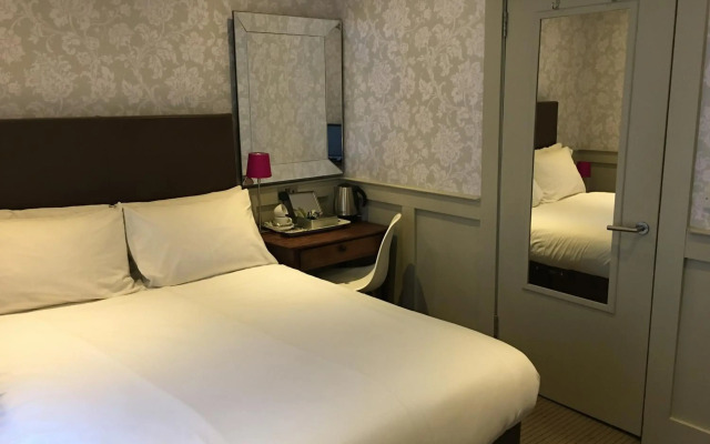 Grove House Hotel