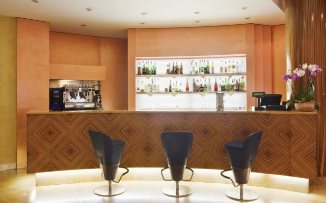Crowne Plaza Venice East by IHG