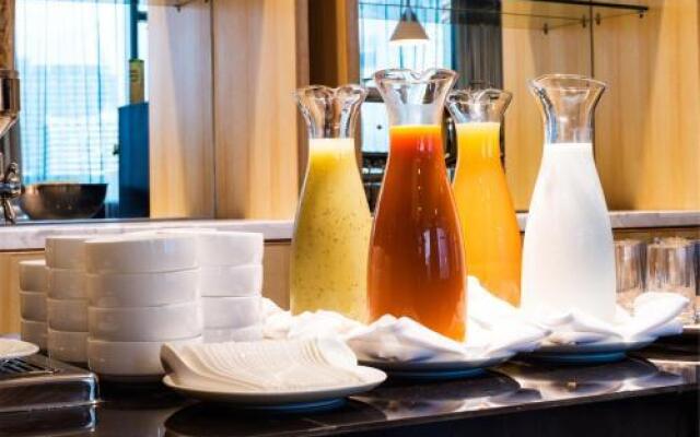 Atour S Hotel Binhe Branch