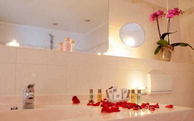 Best Western Ambassador Hotel Bosten