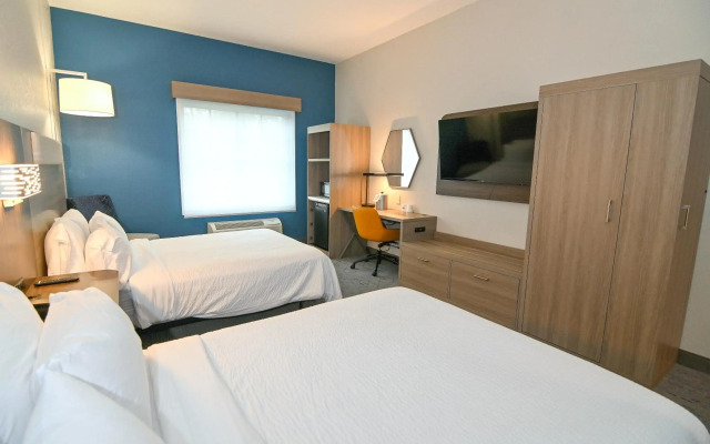 Holiday Inn Express & Suites Palm Coast I95 by IHG