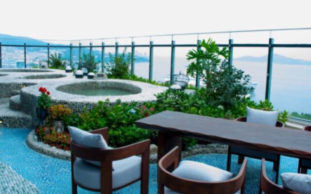 DoubleTree by Hilton Weihai, China