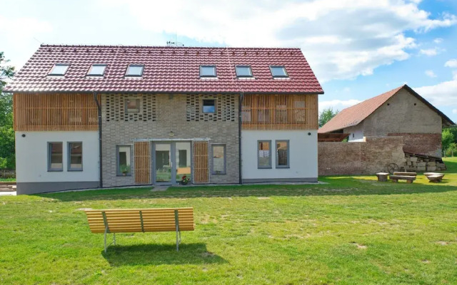 Mnichovo Hradiste Svk405