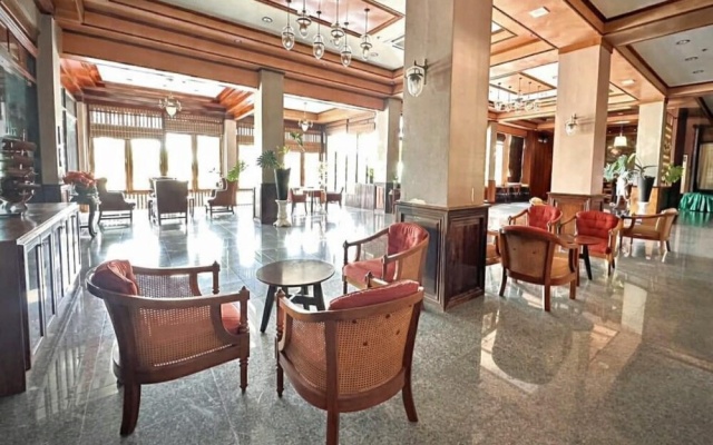 Lertthanee Hotel