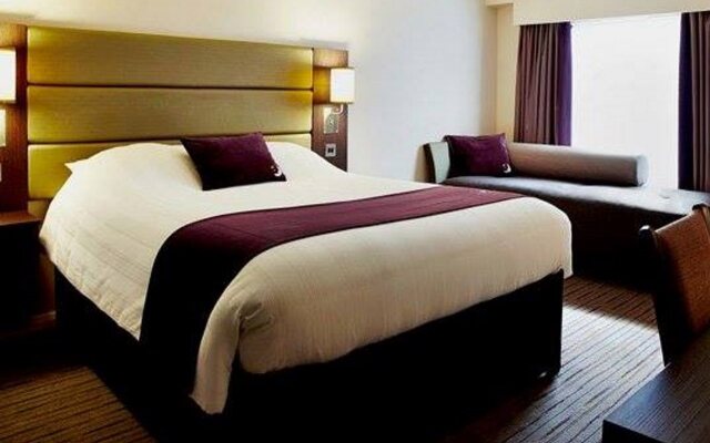 Premier Inn Edinburgh City Centre(York Place)