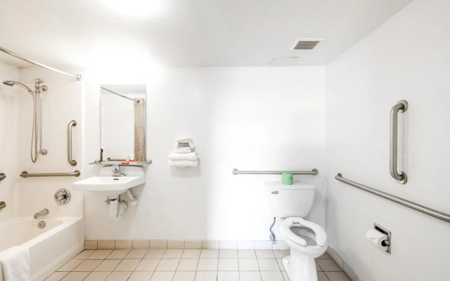 Holiday Inn Express Hotel & Suites Helena