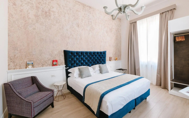 Rhea Silvia Luxury Navona