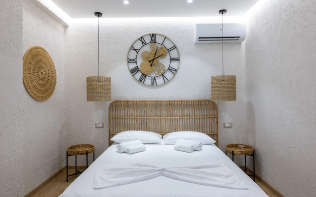 Boho Central Apartment