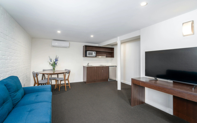 Leisure Inn Penny Royal Hotel & Apartments