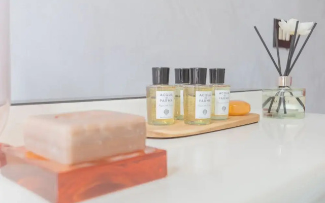 Night at the Museum Apartment by Rent all Como