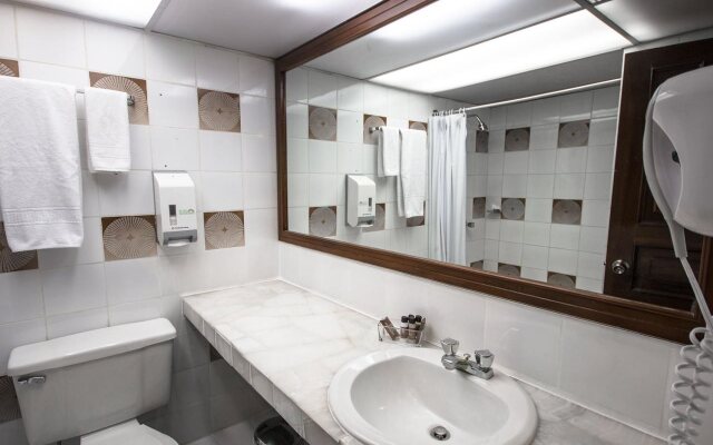 Hotel Presidente by NASS