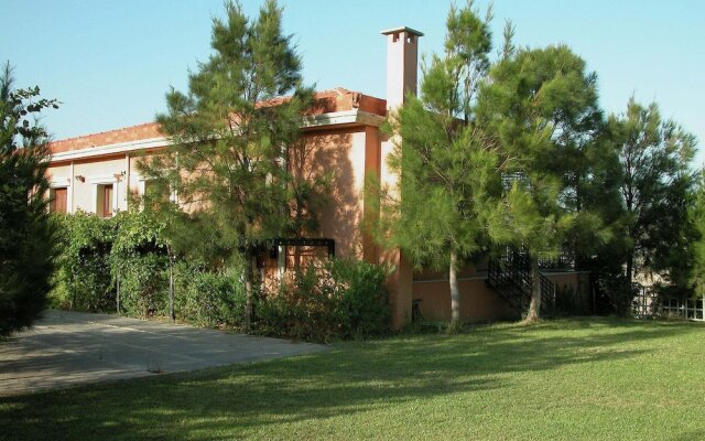 Sprawling Vlilla in Malades With Private Pool, Garden, Terrace