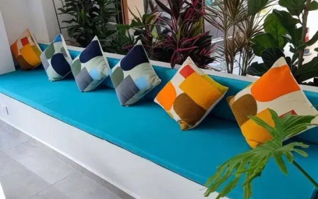 Zhufeng Concept Hotel (Baoshan High-speed Railway Station Branch)