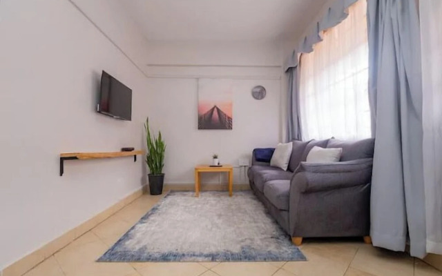 Lux Suites Bida Furnished Apartments