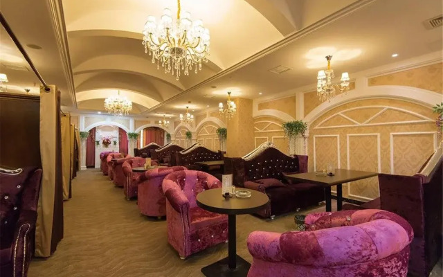 Xinshikong Conifer Hotel