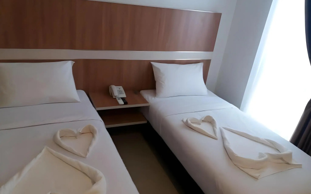 Hotel Sakura Manado – Guest Rooms – Manado