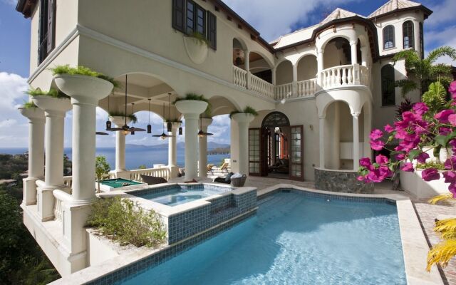 Villa Nonna - Five Bedroom Villa